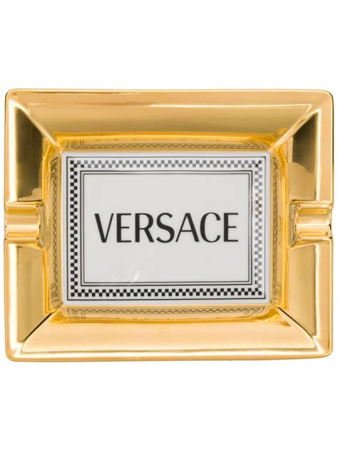 cenicero versace